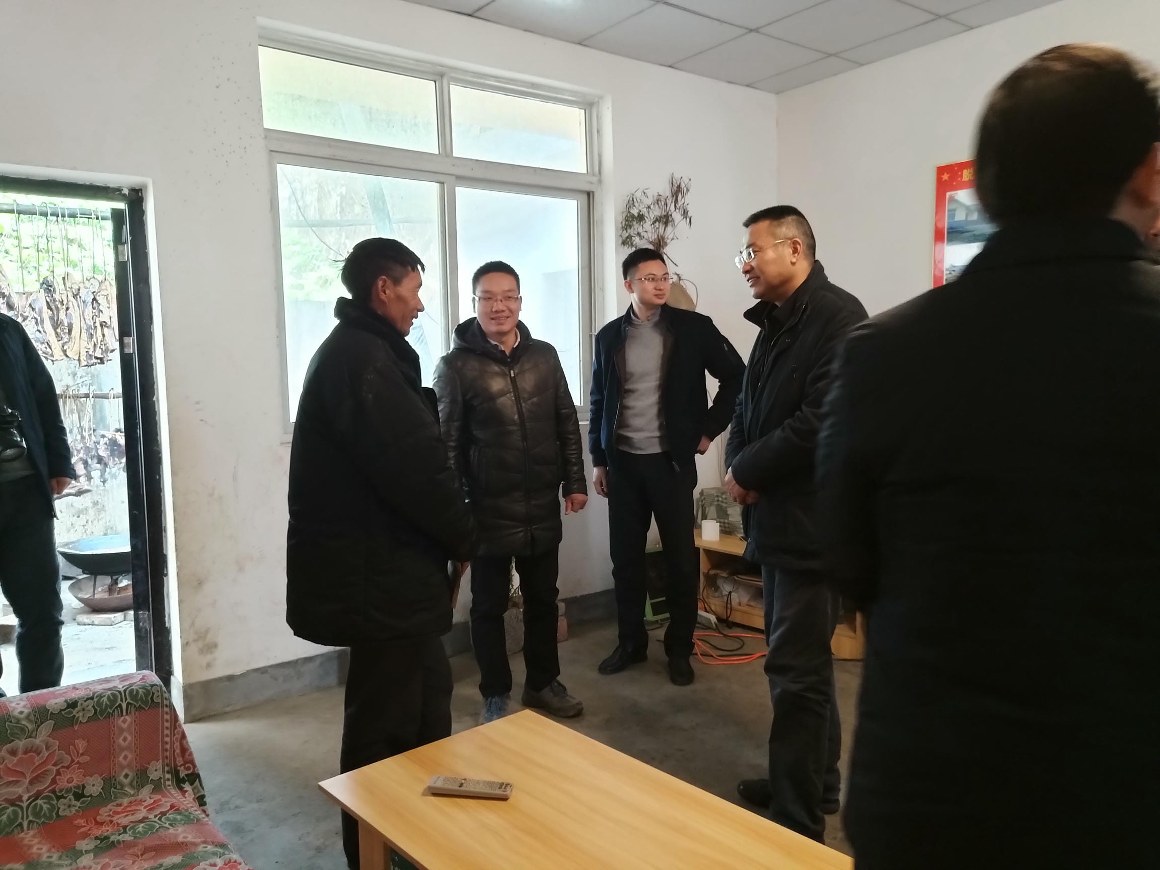 陈贵林局长赴甘洛县调研脱贫攻坚事情_社会责任_外围正规开云登录_尊时凯龙有限责任公司
