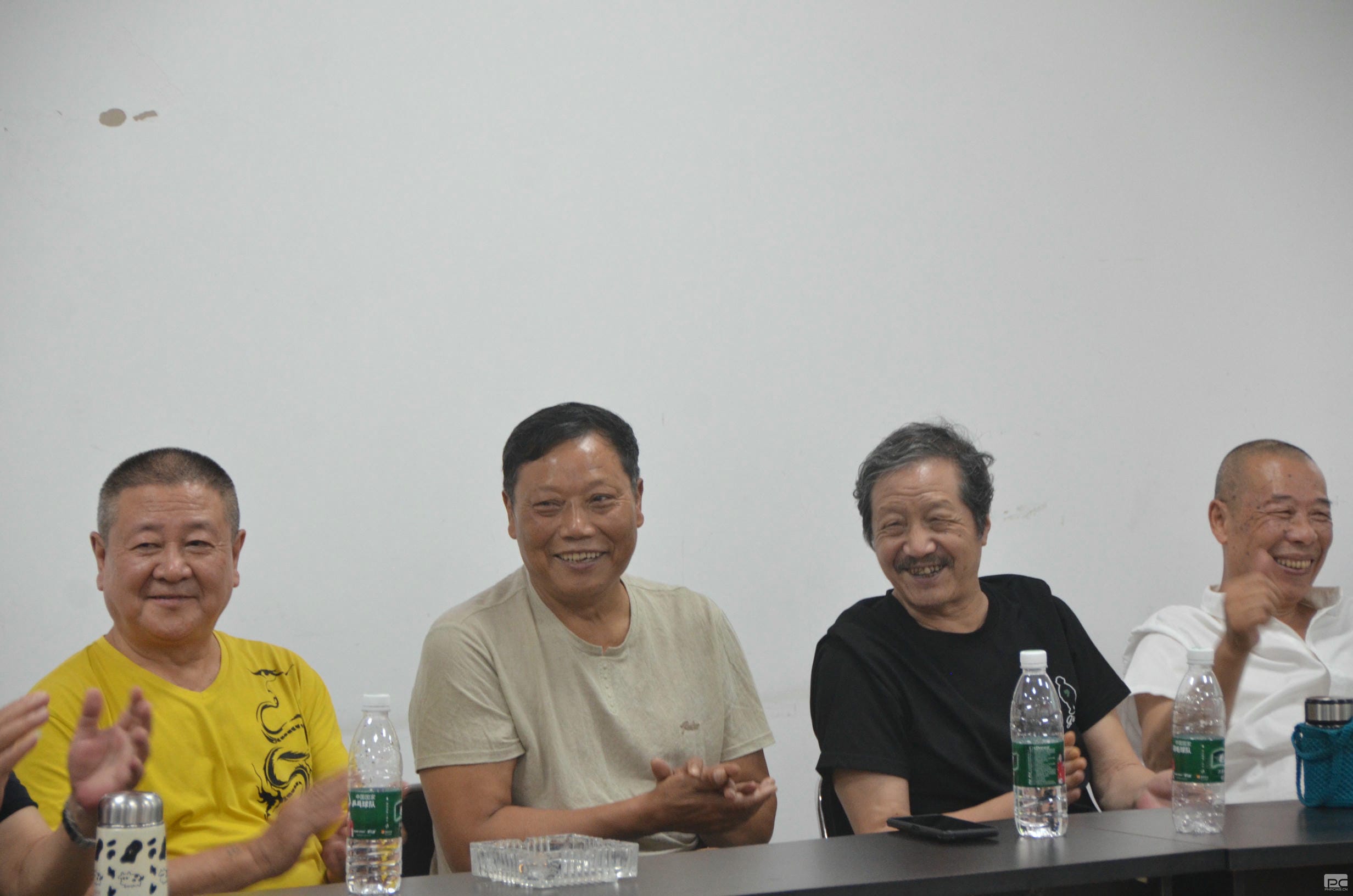 成都探矿开展庆“八一”建军节慰问活动_下层动态_外围正规开云登录_尊时凯龙有限责任公司